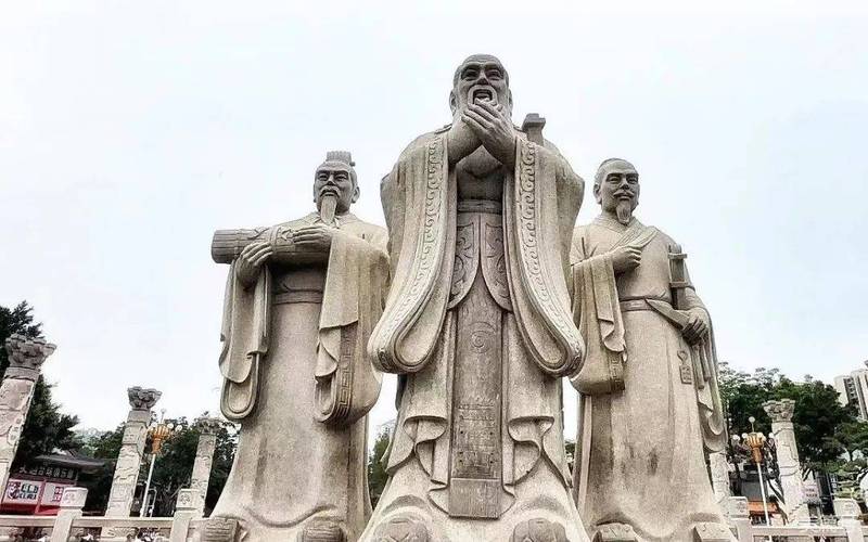 那些在低谷里悄悄铺就前路的细碎光亮